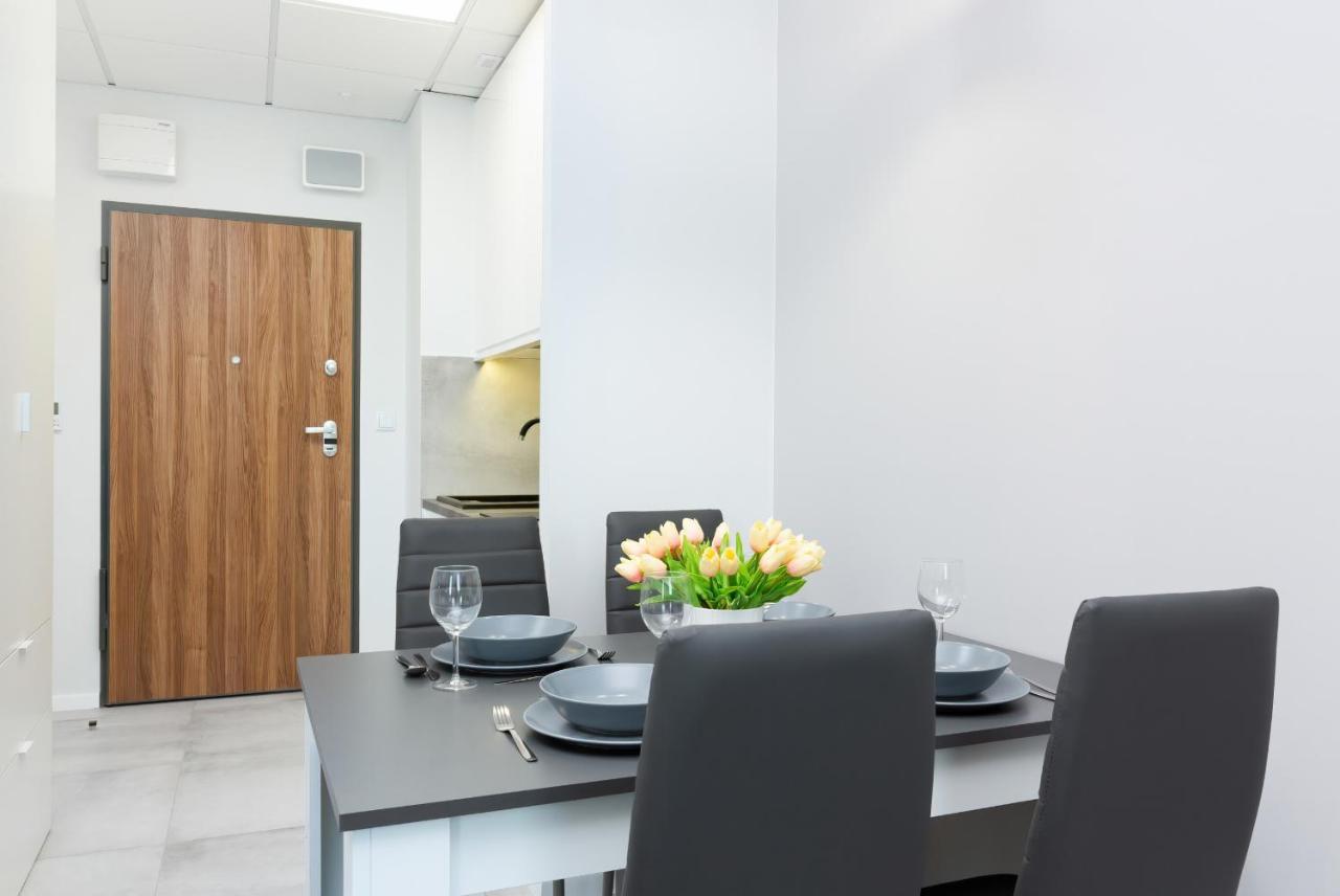Apartments With Parking Warsaw Business Center By Noclegi Renters מראה חיצוני תמונה