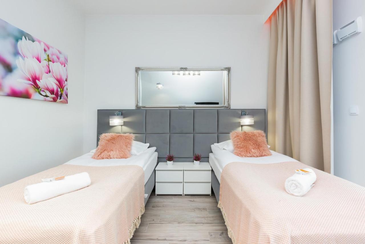 Apartments With Parking Warsaw Business Center By Noclegi Renters מראה חיצוני תמונה