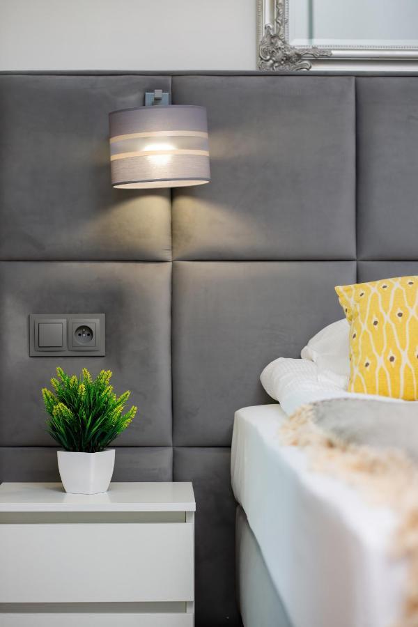 Apartments With Parking Warsaw Business Center By Noclegi Renters מראה חיצוני תמונה